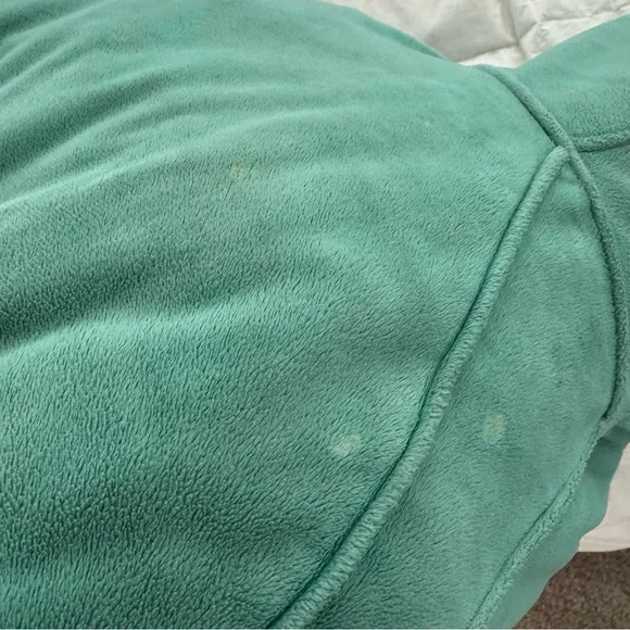 Teal Pillow with pocket - Picture 7 of 7